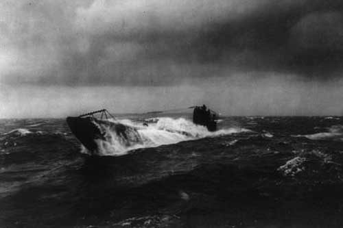 Phát hiện chiếc tàu bị quái vật hồ Loch Ness tấn công