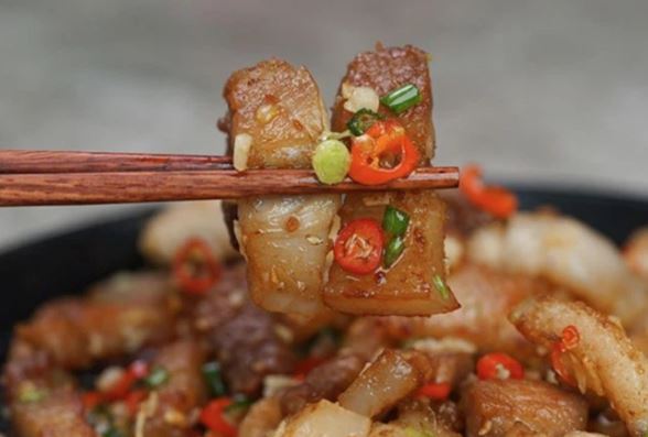 Người Việt chớ dại nấu thịt lợn cùng những thứ đại kỵ này vì có thể sinh độc, hại thân hoặc làm lãng phí dinh dưỡng món ăn