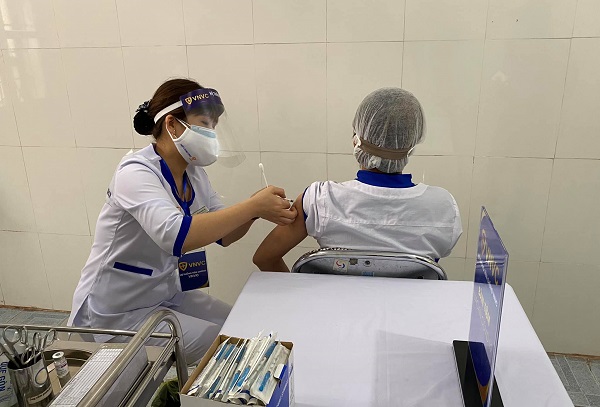 Thực hiện nghiêm thông điệp 5K dù đã có vaccine phòng Covid-19
