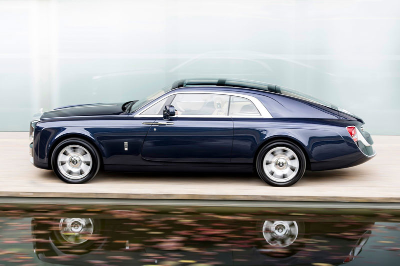 2. Rolls-Royce Sweptail (giá: 12,8 triệu USD).