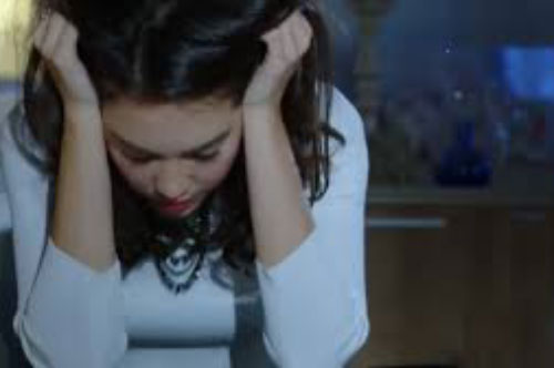 Chị dâu "cố đấm ăn xôi" vay tiền cho con trai mua nhà, đến khi tôi đòi có việc gấp thì ả rút ra tờ giấy nhỏ với nội dung điêu đứng