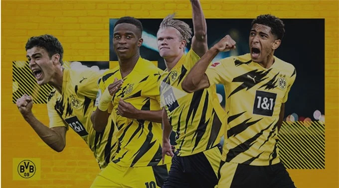 Dortmund đang sở hữu hàng thủ rất tài năng