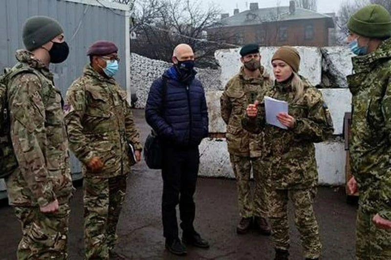 DNVN - Các đơn vị quân đội Anh đã được nhìn thấy ở Donbass.