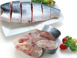 Tuyệt chiêu khử mùi tanh của cá biển đơn giản mà hiệu quả