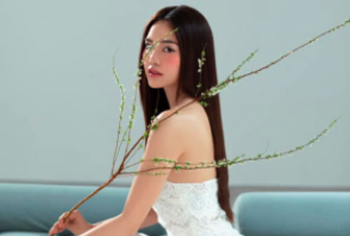 Ninh Dương Lan Ngọc đăng status nói rõ tâm trạng hậu lùm xùm, điều ước ngày 8/3 nhưng sao nghe đau lòng thế này?