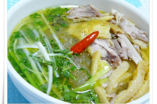 Cách nấu miến đùi gà ngon tuyệt cho bữa sáng