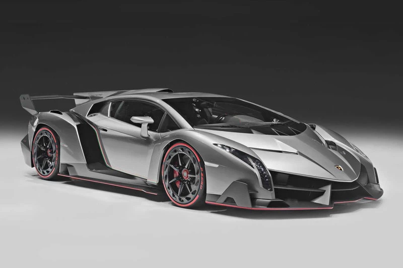 8. Lamborghini Veneno (giá: 4,5 triệu USD).