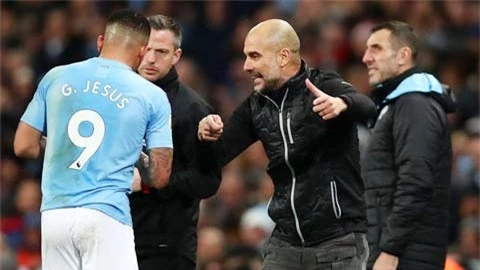 Gabriel Jesus, vật cản trên đường 'tiến thân' của Pep