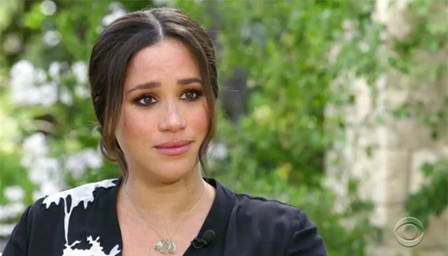 Meghan Markle tiết lộ lý do gây sốc khi con trai không được làm Hoàng tử và khẳng định 