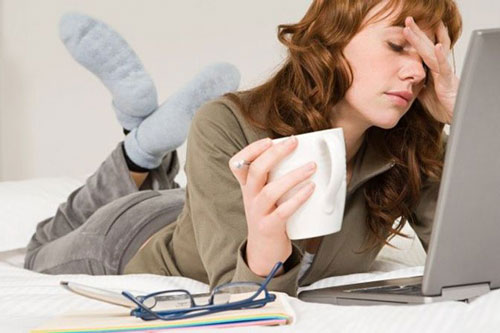 Máy tính tác động đến làn da như thế nào?