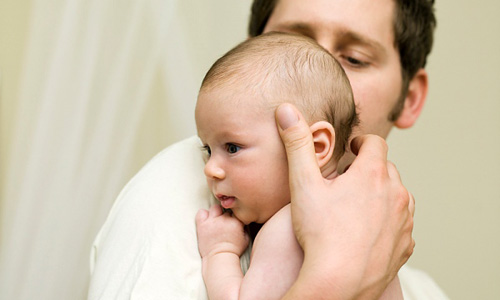 Cái kết bất ngờ cho người chồng đi ngoại tình để tìm con