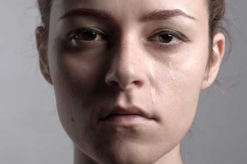 Điều gì xảy ra khi bạn khóc?