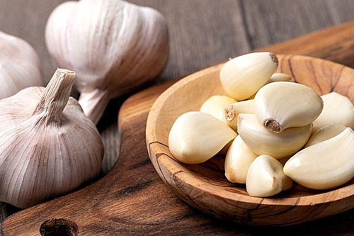 Những người này ăn tỏi không cẩn thận sẽ phải nhập viện