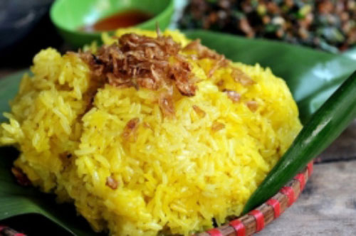 Xôi là món ăn sáng tuyệt vời nhưng 5 nhóm người sau không nên ăn kẻo 'rước' thêm bệnh vào thân