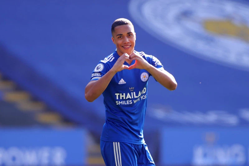 Tiền vệ: Youri Tielemans (Leicester City).