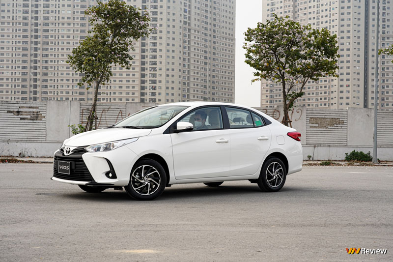 Cận cảnh Toyota Vios 2021 phiên bản E CVT, giá 550 triệu đồng tại Việt Nam