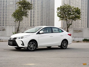 Cận cảnh Toyota Vios 2021 phiên bản E CVT, giá 550 triệu đồng tại Việt Nam