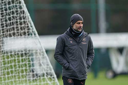 Thua Man United, Pep vẫn tin Man City đá tốt hơn trận thắng West Ham