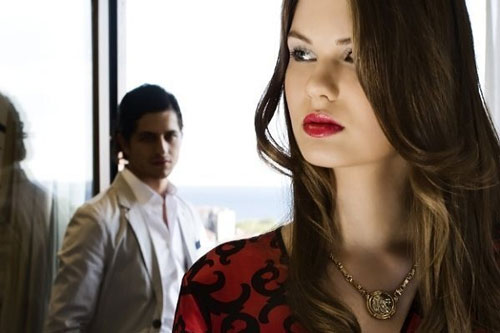 Chửa vượt mặt vác bụng đi đánh ghen, mở cửa nhà nghỉ tôi chỉ cười mỉm rồi về ngay tức khắc