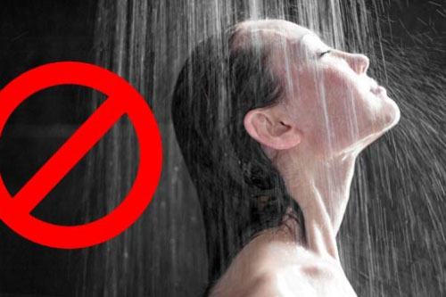 Bạn sẽ dừng ngay việc gội đầu trước khi tắm khi biết nguyên nhân này
