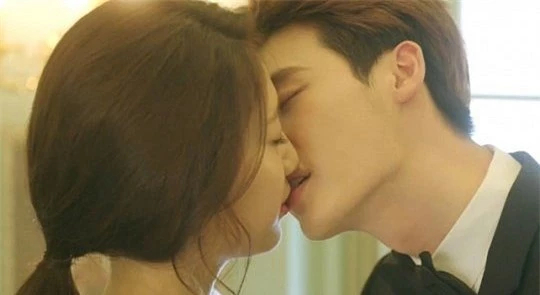 pinocchio-tap-cuoi-lee-jong-suk-hon-co-dau-park-shin-hye-61f259