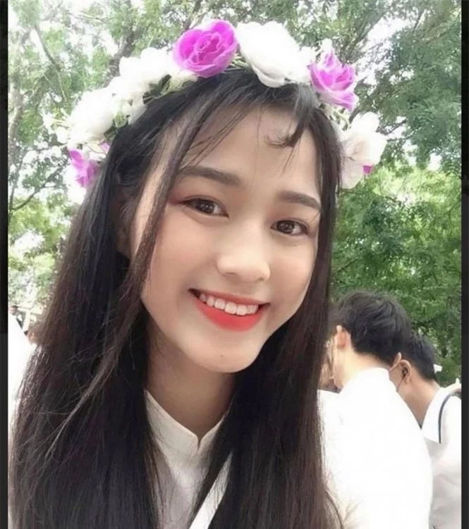 Loạt ảnh mới 'khui' thời học sinh cực dễ thương của Hoa hậu Đỗ Thị Hà - ảnh 3