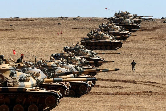 Bị Tochka-U tấn công, loạt xe tăng Thổ Nhĩ Kỳ nằm bất động ở miền Bắc Syria