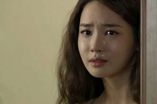 Ch&#x1ED3;ng &#x111;i th&#x1EC3; d&#x1EE5;c &#x111;&#x1B0;&#x1EE3;c 10 ph&#xFA;t, nh&#xE0; c&#xF4; h&#xE0;ng x&#xF3;m li&#x1EC1;n xu&#x1EA5;t hi&#x1EC7;n nh&#x1EEF;ng ti&#x1EBF;ng &#x111;&#x1ED9;ng &quot;l&#x1EA1;&quot; h&#xF3;a ra s&#x1EF1; th&#x1EAD;t l&#xE0; &#x111;&#xE2;y