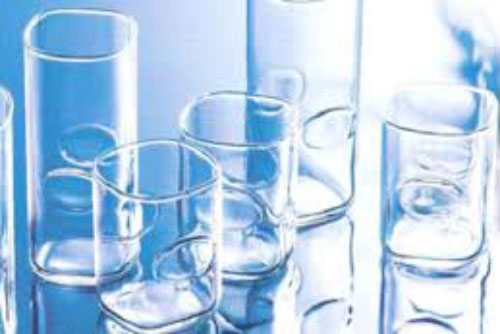 Tuyệt chiêu làm sạch cốc thủy tinh bị ố vàng hiệu quả, dễ dàng