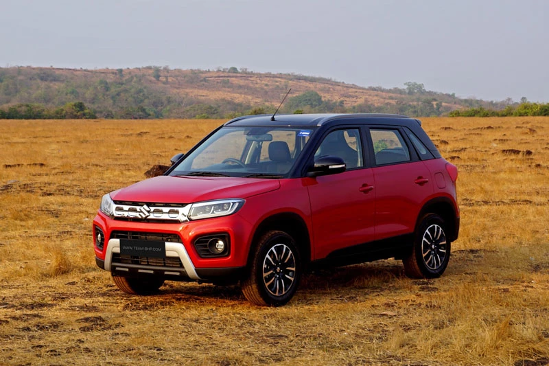 8. Suzuki Vitara Brezza (doanh số: 11.585 chiếc).