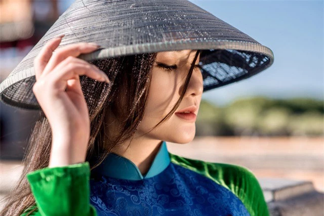 Những cô gái có mái tóc đẹp nhất Hoa hậu Việt Nam qua các mùa - ảnh 12
