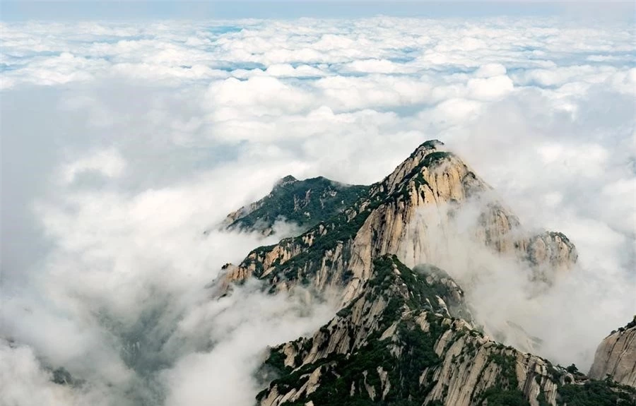Những ngọn núi huyền thoại của võ lâm Trung Quốc