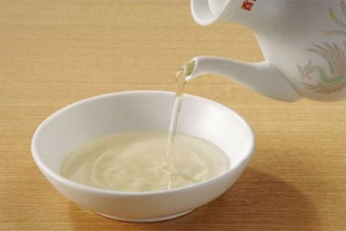 Mẹo khử mùi hôi chân đơn giản nhất ai cũng phải biết