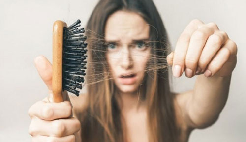 Những mẹo hiệu quả giúp tóc không còn rụng ngày giao mùa