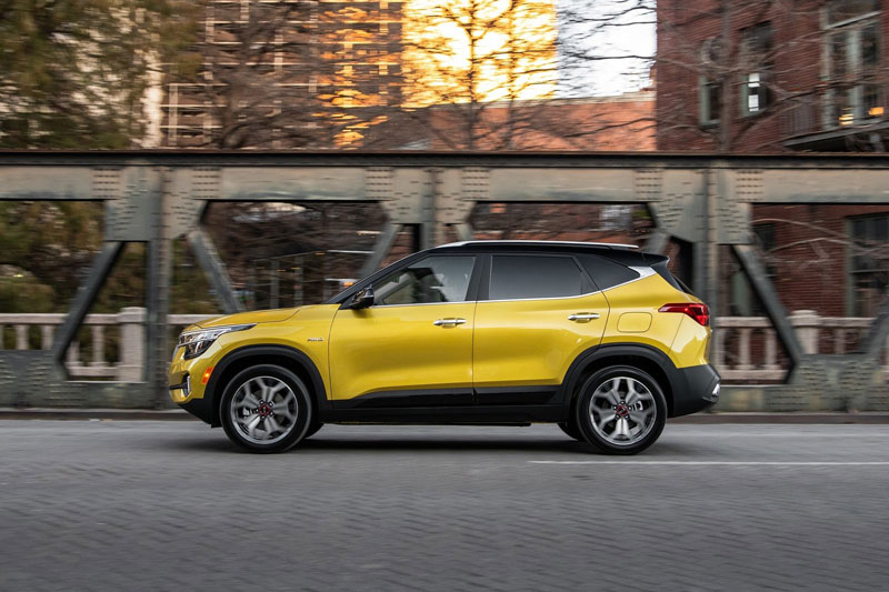 Bảng giá xe Kia tháng 3/2021: Cao nhất 2,708 tỷ đồng