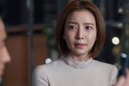 Đổi người giúp việc mới nên tôi lắp camera để kiểm tra, ngờ đâu lại chứng kiến được cảnh tượng cả đời khó quên