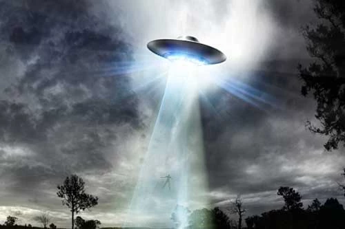 Hình ảnh mô phỏng về vật thể bay không xác định (UFO).