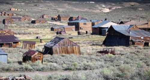 Ghé thăm top 10 thị trấn ma quái hấp dẫn nhất thế giới