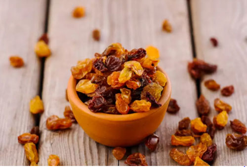 Tác dụng khi ăn một vài hạt nho khô mỗi ngày