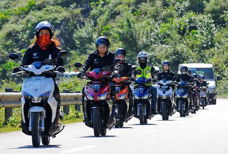 Mẹo hay giúp tiết kiệm xăng khi đi xe tay ga mà bạn nên biết