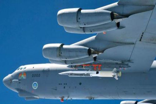 Mỹ sẽ làm vũ khí nhanh hơn Zircon để đua với Nga