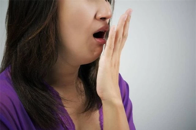 5 triệu chứng và 2 bộ phận trên cơ thể 'bốc mùi' cảnh báo gan không khỏe