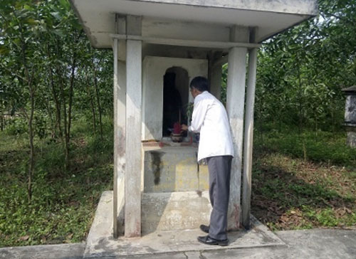 Bí ẩn về bức tượng đồng 500 năm tạc cậu chúa Nguyễn