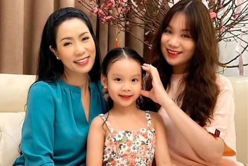 Chia tay Quyền Linh, Á hậu Việt Nam lấy doanh nhân ngành nhựa, 2 con gái giờ xinh giống mẹ