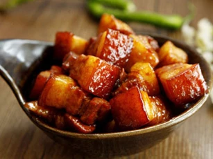 Hai cách làm thịt ba chỉ sốt me chua nhẹ, thanh thanh ai cũng tấm tắc khen ngon