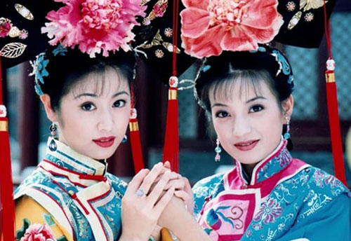 'Hoàn Châu Cách Cách' được làm lại với tên gọi mới, dân mạng phản ứng: 'Khó tìm thấy người vượt qua cái bóng của Triệu Vy'