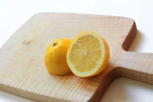 Mách bạn mẹo cực hay từ quả chanh ai không biết là sống phí cả đời, bỏ túi ngay