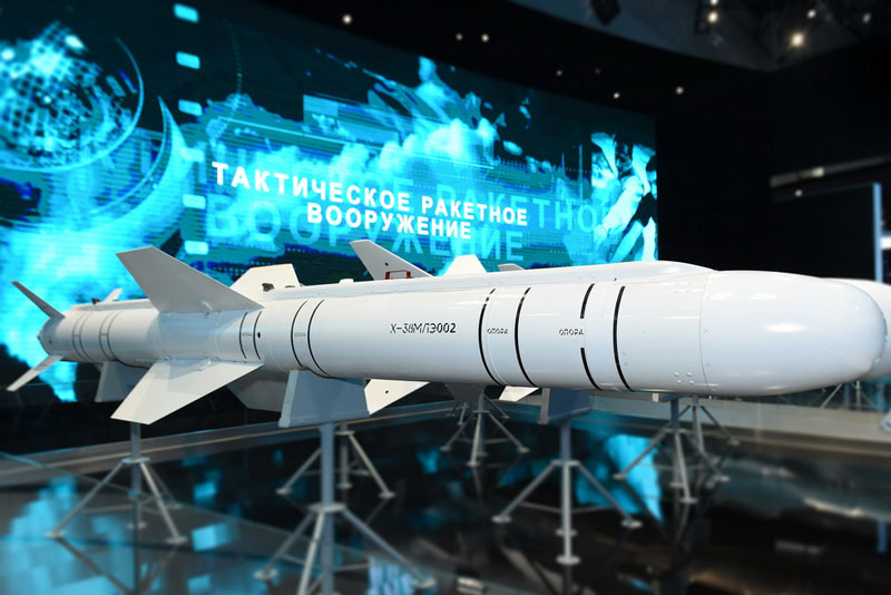 UAV Thunder của Nga sẽ được trang bị tên lửa hủy diệt Kh-38