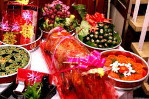 Nhà trai yêu cầu 6 giờ sáng ăn hỏi và pha giải quyết "đi vào lòng người" của bố cô dâu, đến chú rể còn phải ngạc nhiên tột độ