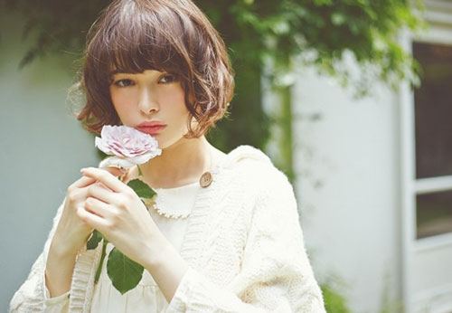 Bạn gái tuổi 20 đừng chỉ biết ăn rồi ngủ, hãy bắt tay làm 3 việc này để đời an yên, tâm hạnh phúc